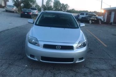 Toyota SCION 2005 in excellent conditions