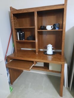 Desk with pull out keyboard and removable shelving on top