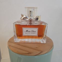 Miss Dior - Absolutely Blooming