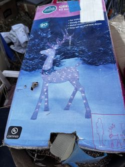 Used Chris decorations Different Prices 