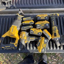 🔥Dewalt power tools and batteries bundle 🔥