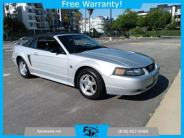 2004 Ford Mustang