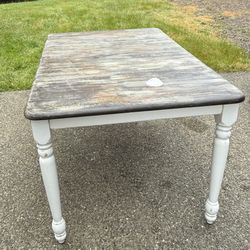 Free Table