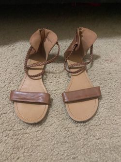 Women’s sandals