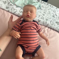 REBORN REALISTIC BABY DOLL