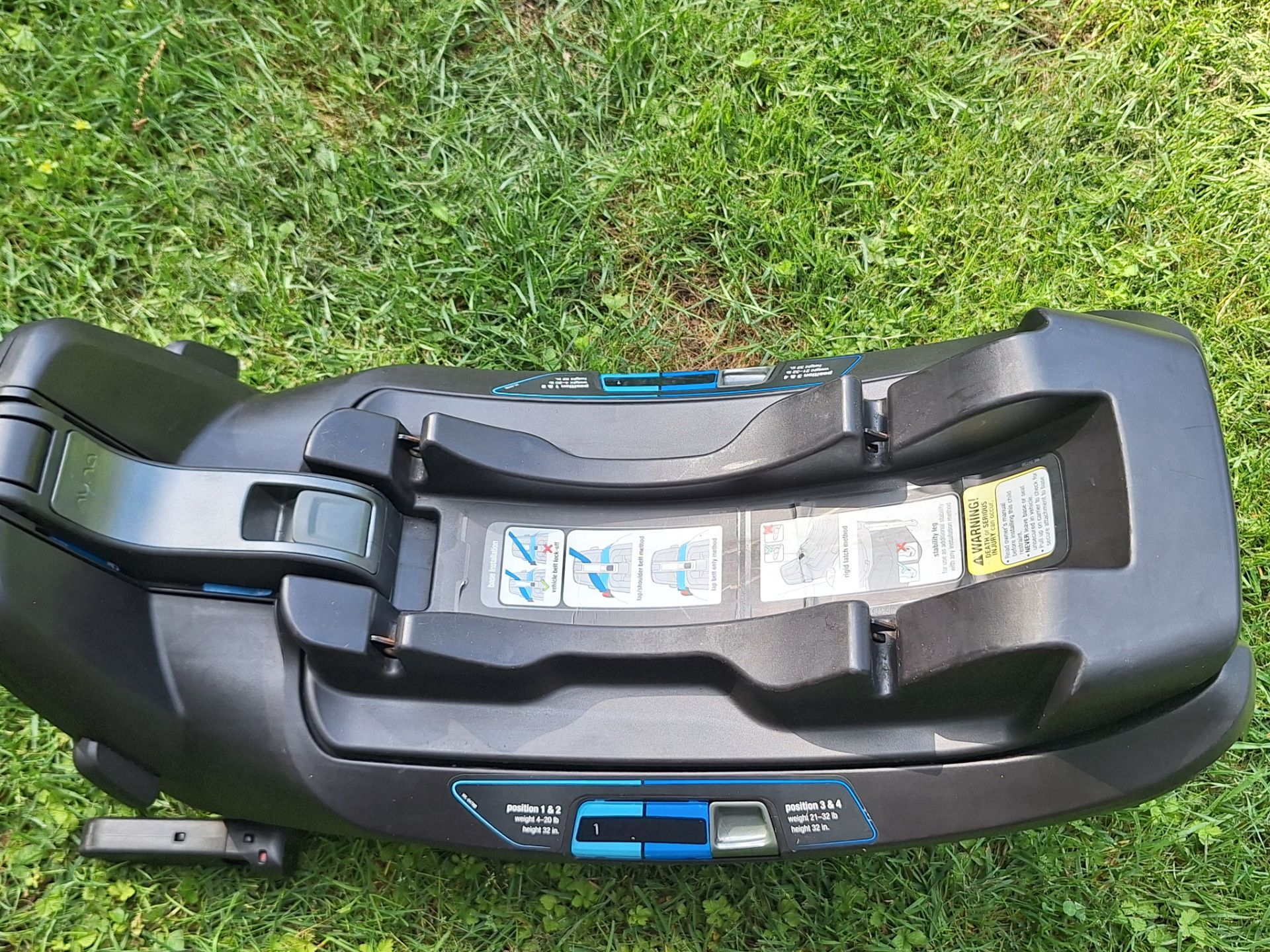 Nuna Pipa RX Car Seat Base