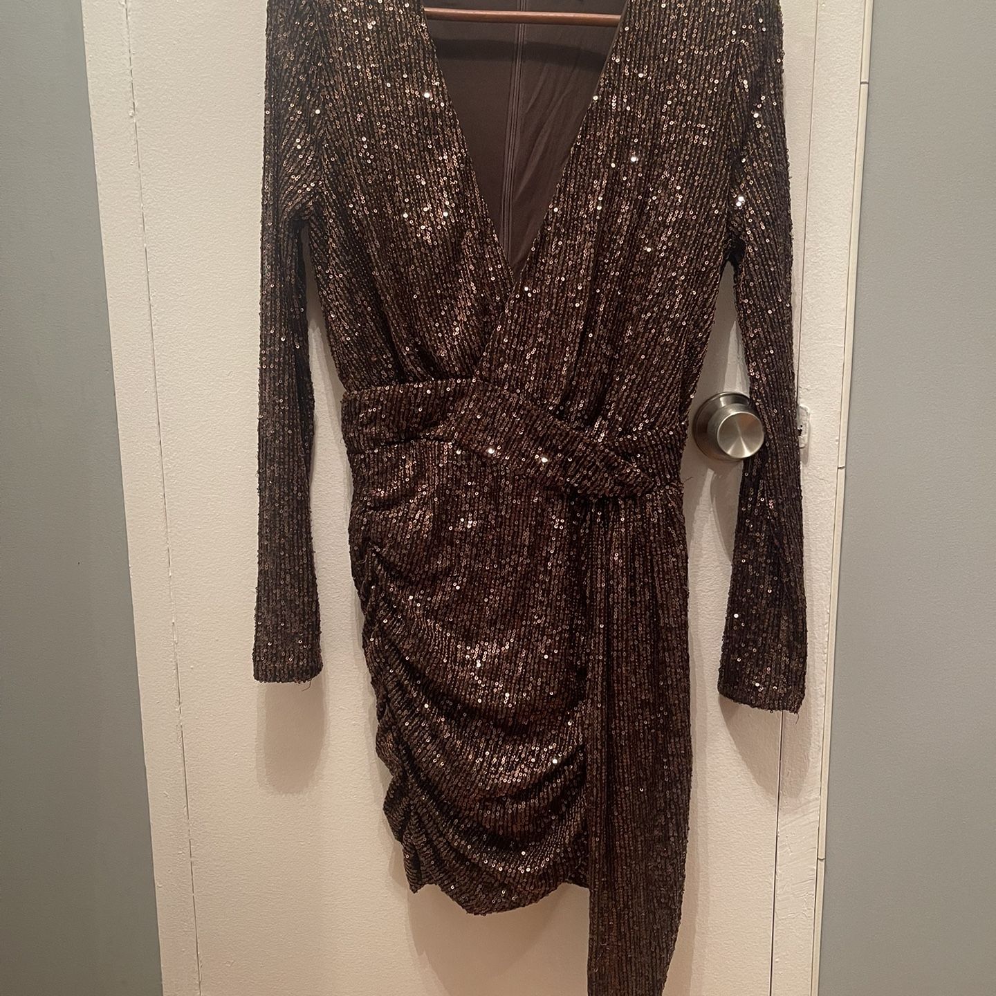 party seeker sequin mini dress Party Seeker Sequin Mini Dress - Black