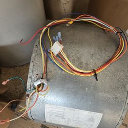Motor And Fan For Sale Been Used For 1 Month