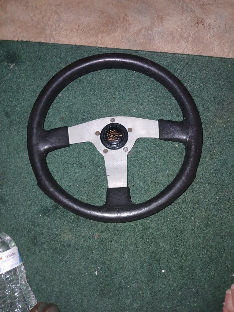 Grant GT Sterling Wheel