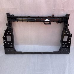 2015-2018 Jeep Renegade Radiator Core Support Panel Mopar OEM New