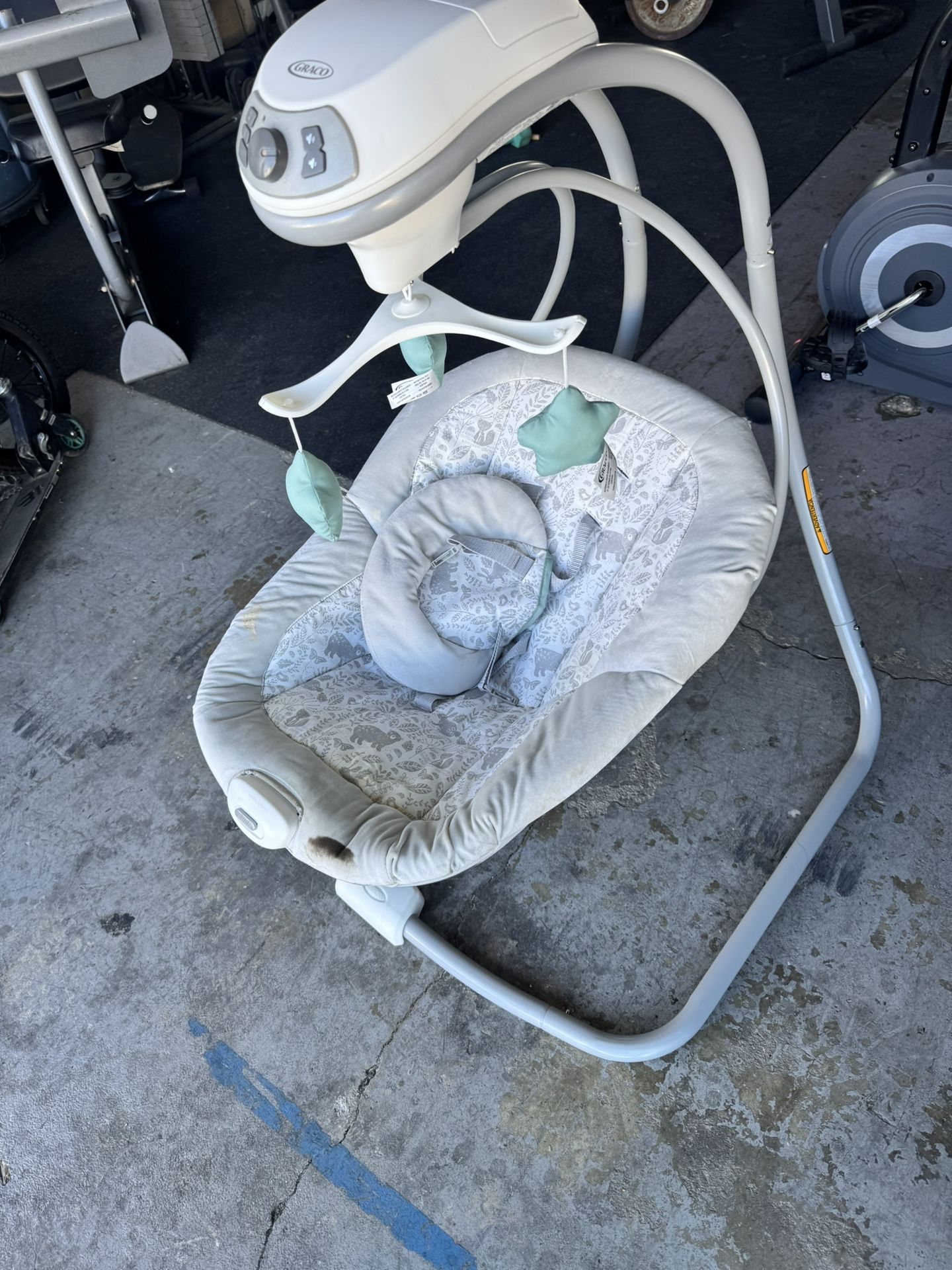 Baby’s Swing