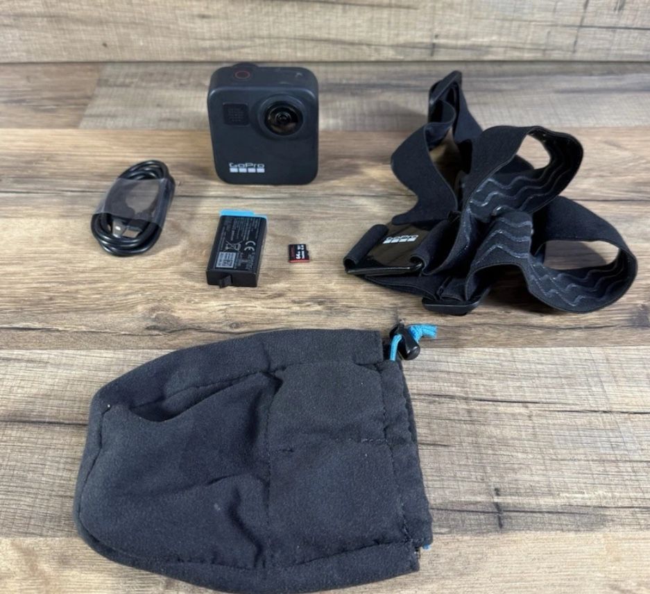 GoPro Max 360 With 64 Gb SD And Chest Rig