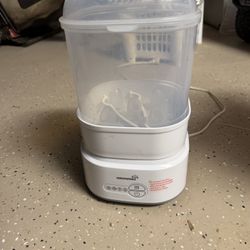Baby Bottle Sterilizer/dryer