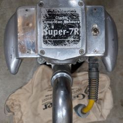 07125A Clarke American Floor Sander
