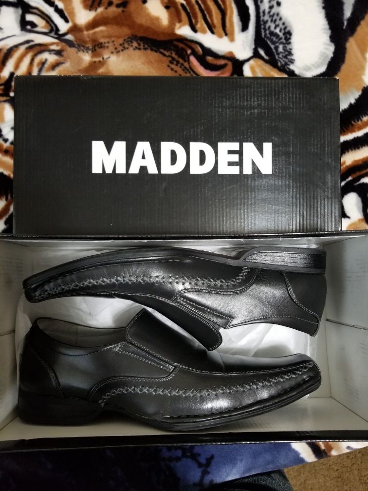 Madden dress shoes size 9