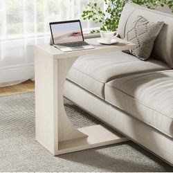 C Shaped End Table - RY0378