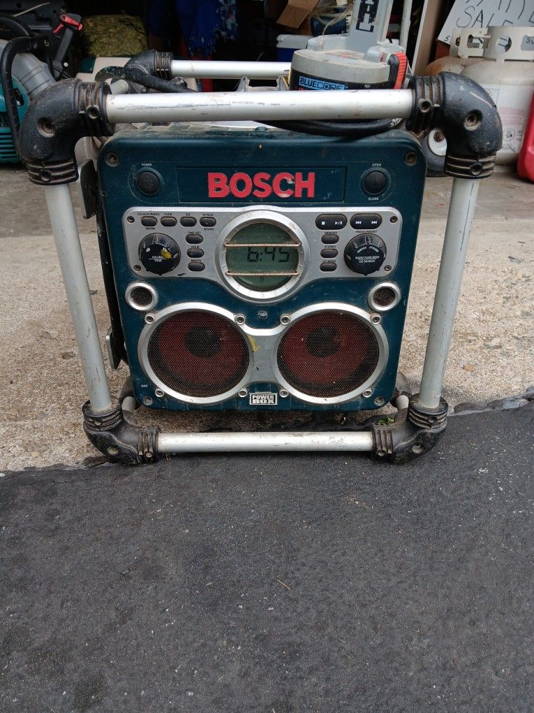 Boush Radio