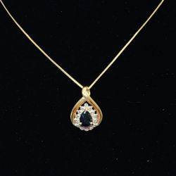 Vintage Sterling Silver Gold Vermeil Amethyst Pendant necklace   * both chain and pendant are stamped 925 * Amethyst tested with a gemstone tester *18