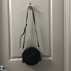 Cuyana Circle Bag Black