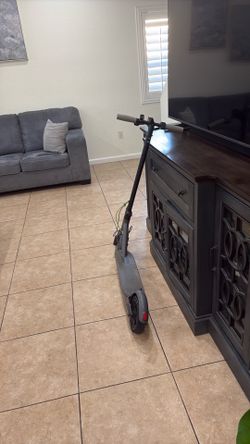 Electric scooter