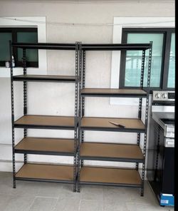 Brand new 2 sets shelves