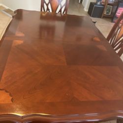 7 Piece Dining Room Set