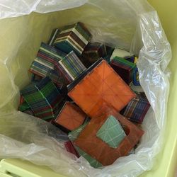 Magna tiles lot