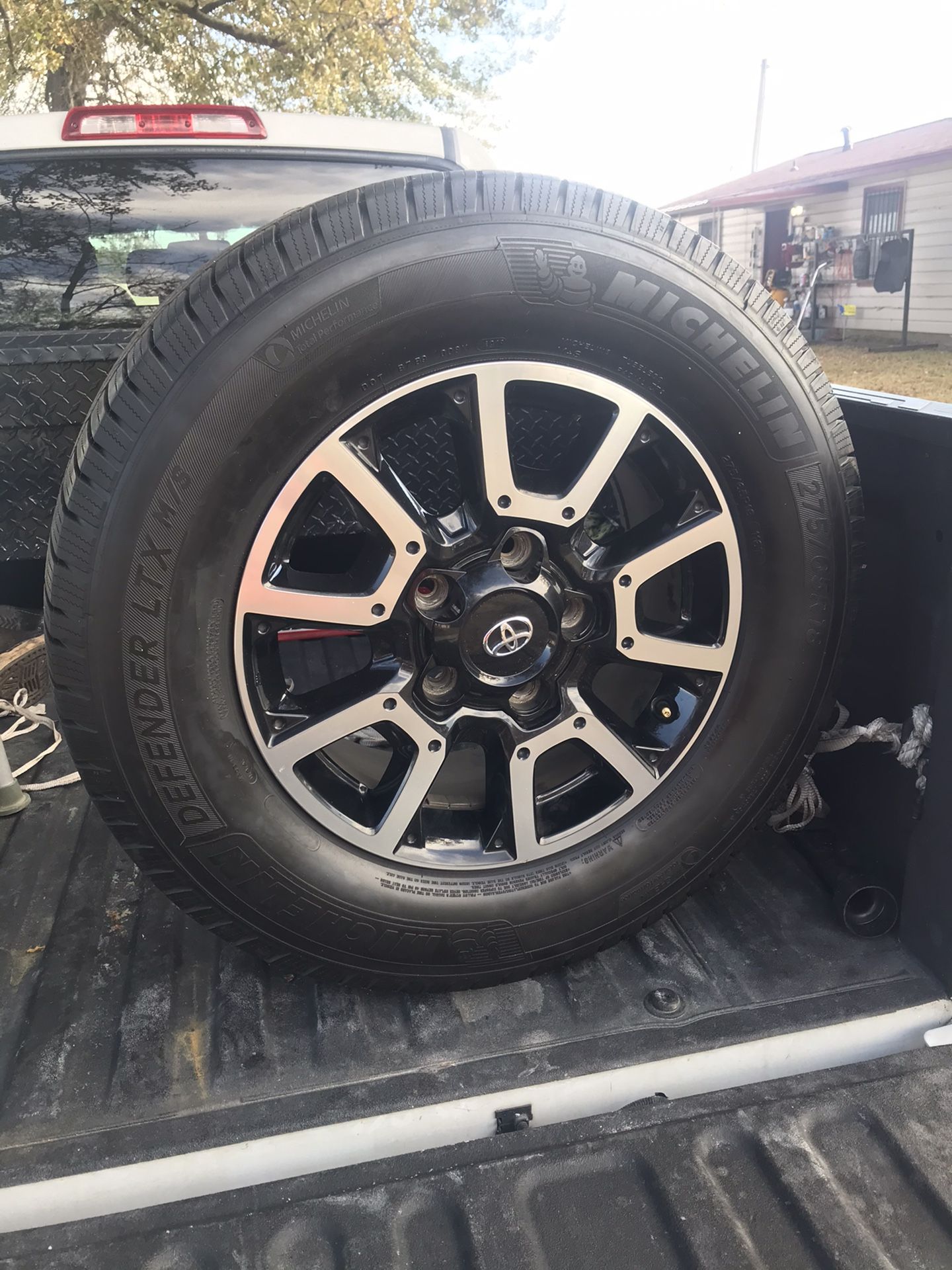 Toyota Tundra set of whells end tires