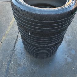 Set 2355518 Michelin Primacy 