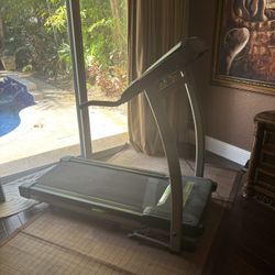 Treadmill Used