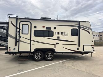 2015 Rockwood Minilite 2109S