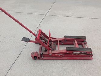 1,500 LB Capacity Motorcycle Lift Jack