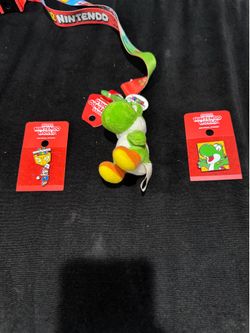 Mario kart Yoshi lanyard and pins