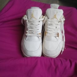 Jordan 4 retro