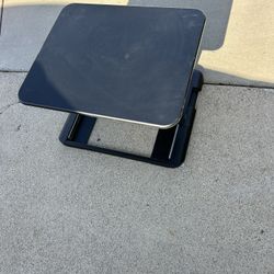 Rise Up Computer Desk 