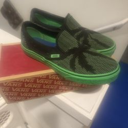 Vans 9.5m 