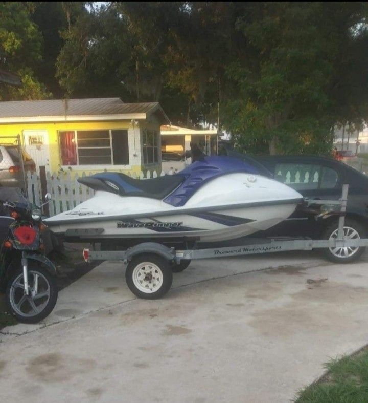 2001 Yamaha gp1200r with trailer