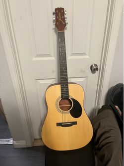 Jasmine Guitar