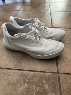 Vans Ultrarange Size 11