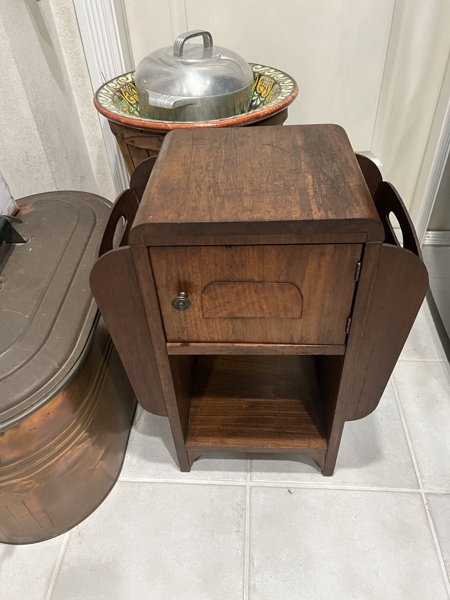 1930-40s Smoking / Humidor/ Newspaper/ Magazine Rack. Copper Lined