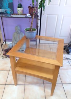 End table or coffee table