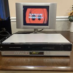 Zenith XBR716 Multi-Format Combo DVD VCR VHS Tape Recorder Player (WORKS)
