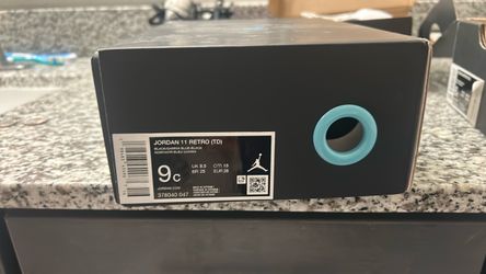10c retro 11 gamma black n blue