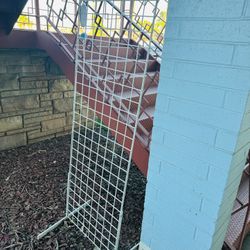 Standing Grid Display 