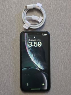 IPHONE XR 64GB UNLOCK ANY CARRIER IN GREAT Condition
