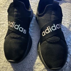 Women’s Size 6 Adidas Used $25