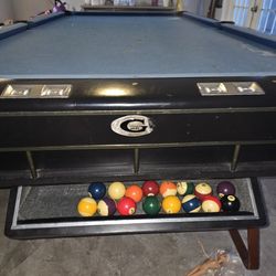 9ft Professional Pool Table