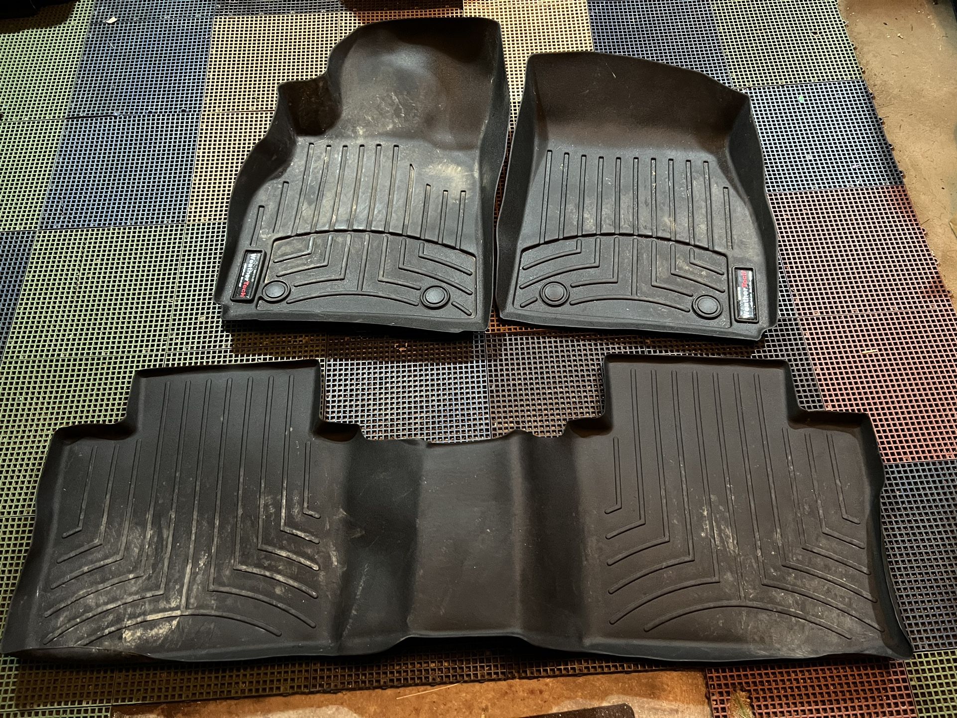 Cadillac XTS WEATHER TECH FLOOR MATS