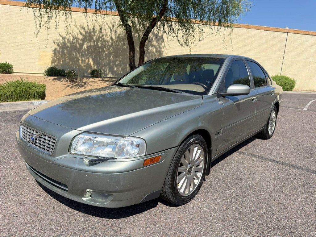 2006 VOLVO S80, AWD, NICE CAR, COLD AC, RUNS GREAT 🚘