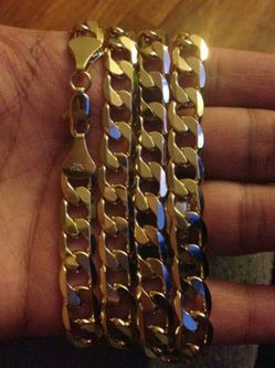 Italian 14k Gold Plated Large Cuban Link Chain (12mm;30"): Engraved on clasp